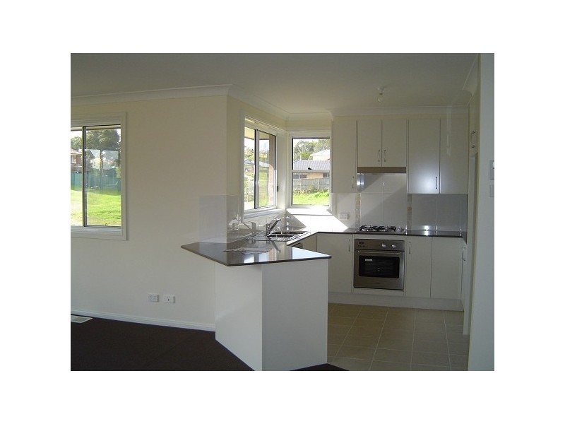 65 Coachwood Drive, Warabrook NSW 2304