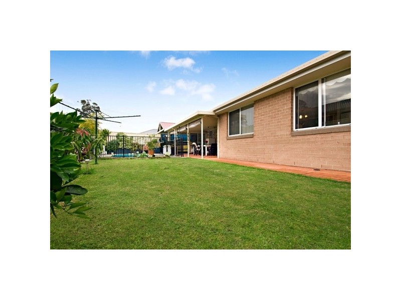 2 Jarrah Close, Medowie NSW 2318