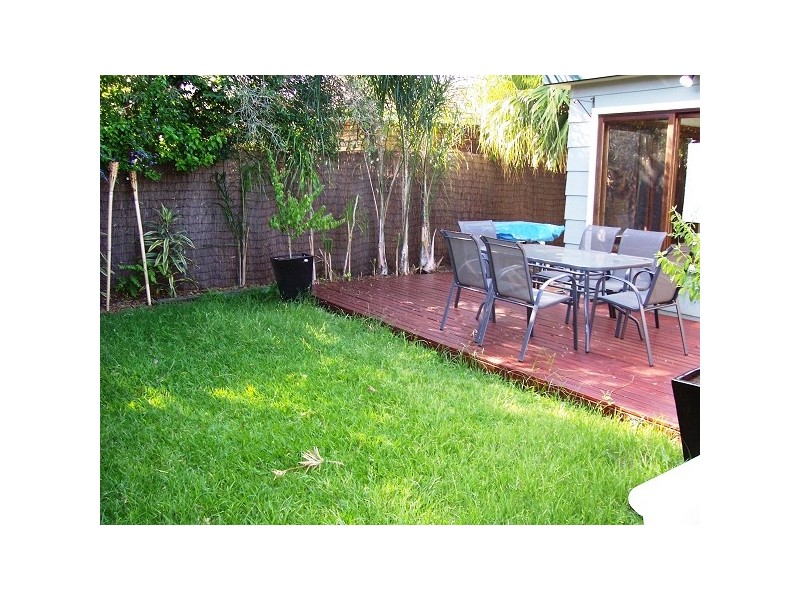 121 Cleary Street, Hamilton NSW 2303