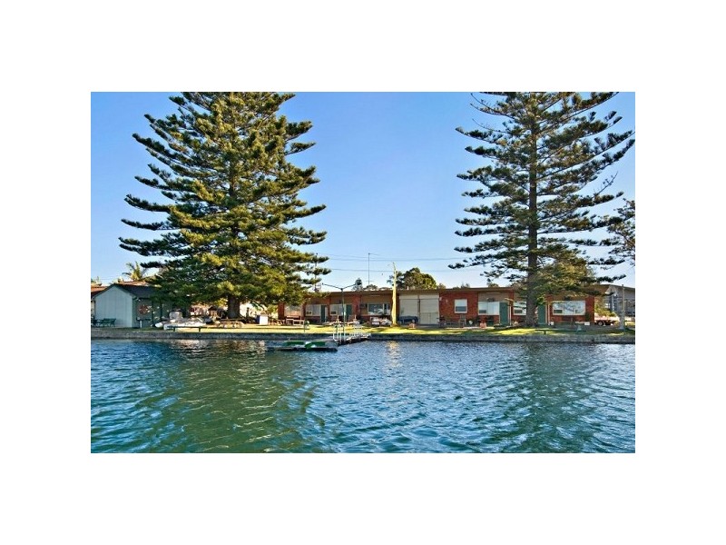 137 Bowman Street, Swansea NSW 2281