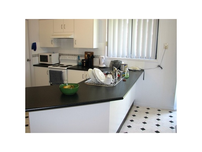 28 County Drive, Fletcher NSW 2287