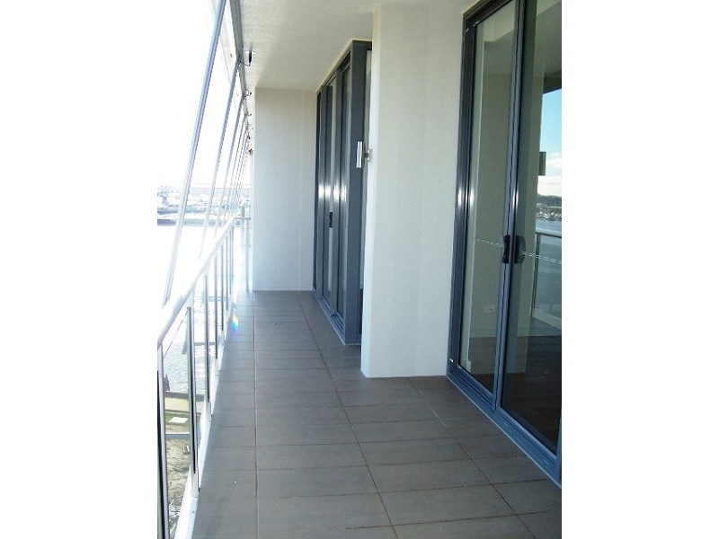 603/19 Honeysuckle Drive, Newcastle NSW 2300