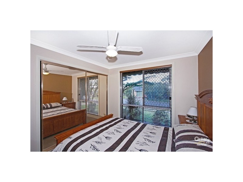 19 Decora Crescent, Warabrook NSW 2304