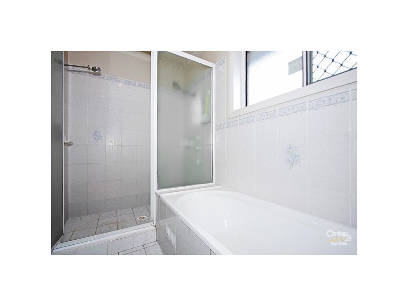 19 Decora Crescent, Warabrook NSW 2304