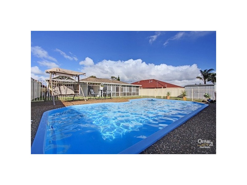 19 Decora Crescent, Warabrook NSW 2304