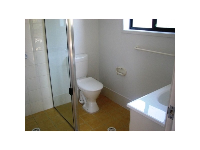 28 County Drive, Fletcher NSW 2287