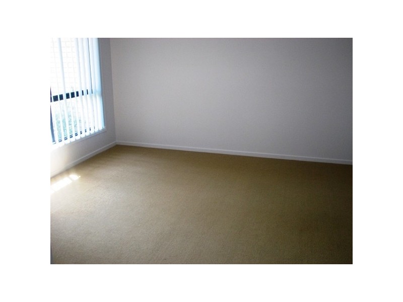 28 County Drive, Fletcher NSW 2287