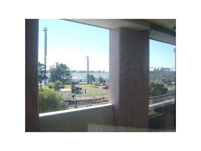 6/200 Hunter Street, Newcastle NSW 2300