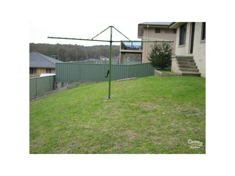 28 County Drive, Fletcher NSW 2287