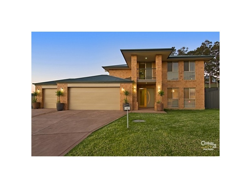 13 Hampton Way, Maryland NSW 2287
