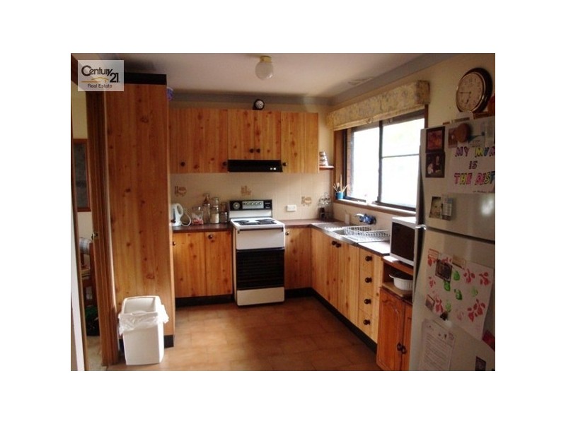 32 Tillegra Street, Maryland NSW 2287