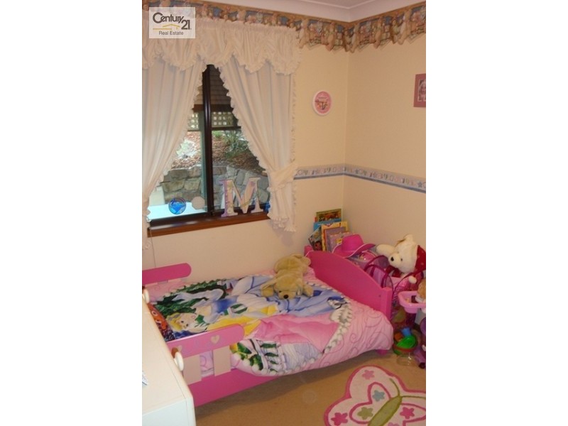 32 Tillegra Street, Maryland NSW 2287