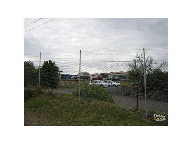 13 & 15 Pacific Highway, Gateshead NSW 2290