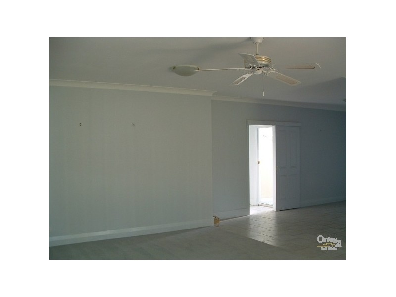 327 Maitland Road, Mayfield NSW 2304