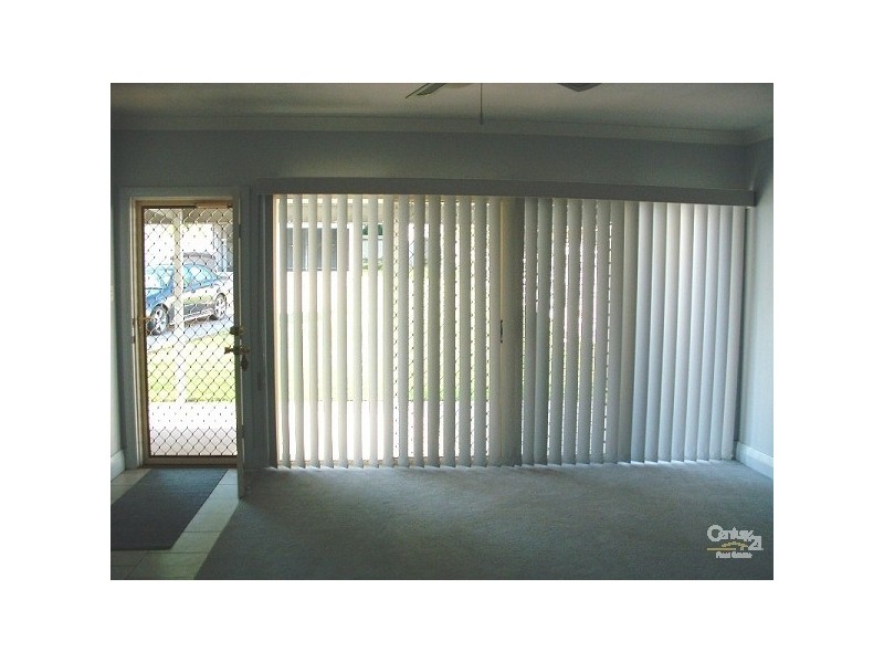 327 Maitland Road, Mayfield NSW 2304