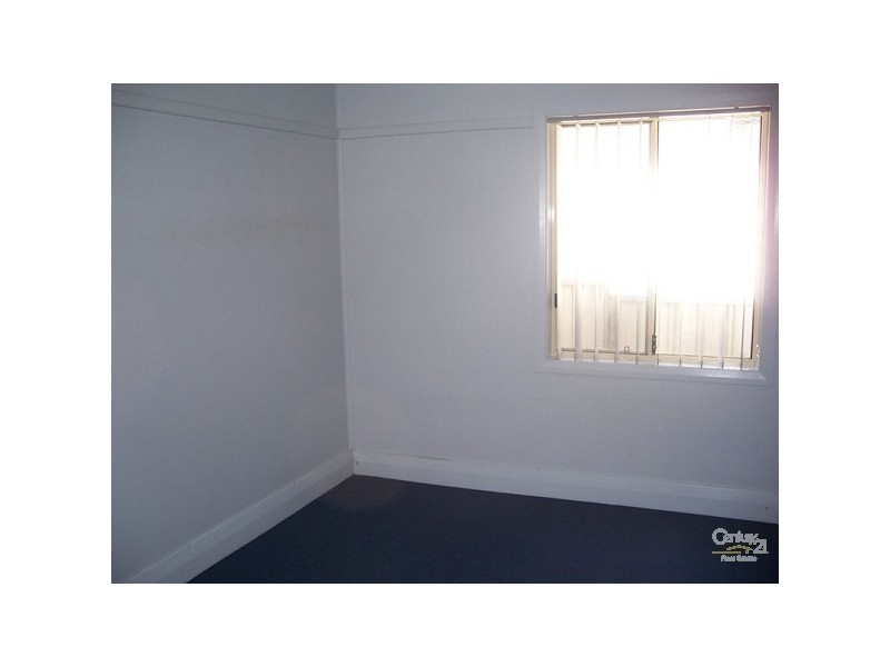 327 Maitland Road, Mayfield NSW 2304