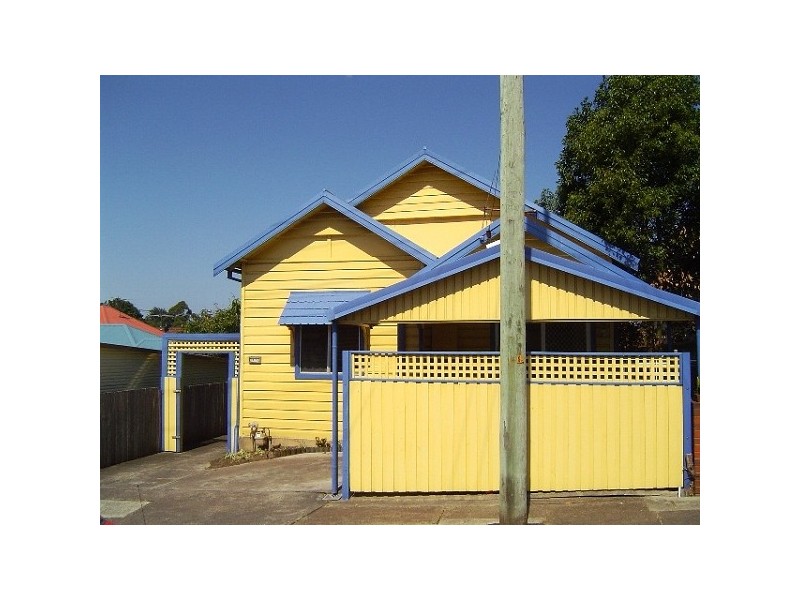 33 Omara Street, Mayfield NSW 2304