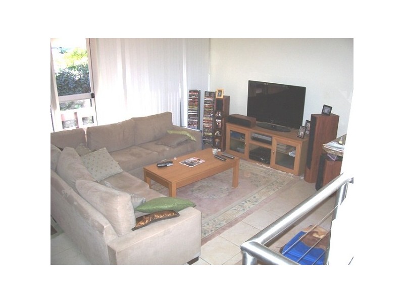 1/37 Kitchener Parade, The Hill NSW 2300