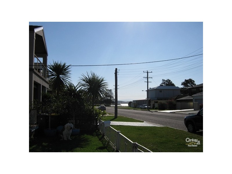 19 Ethel Street, Belmont South NSW 2280