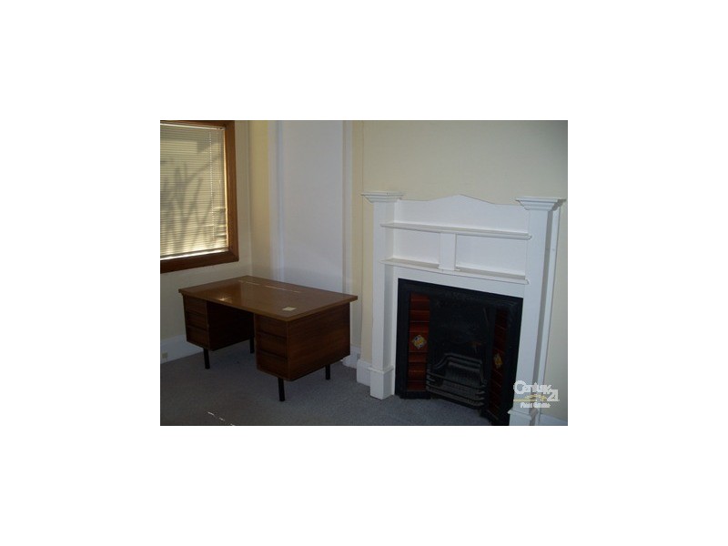 198 Lawson Street, Hamilton South NSW 2303