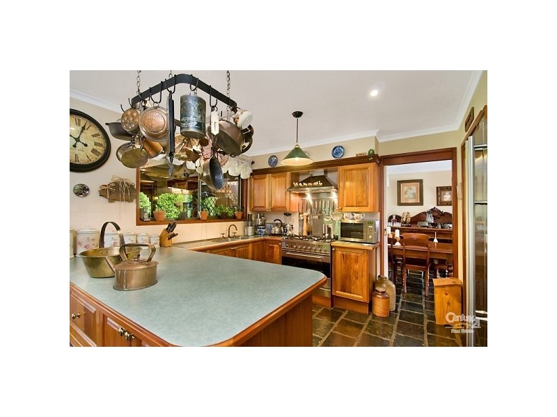 6 Windeyer Close, Medowie NSW 2318