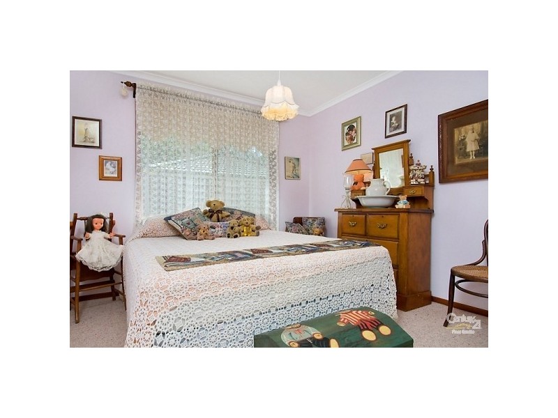 6 Windeyer Close, Medowie NSW 2318