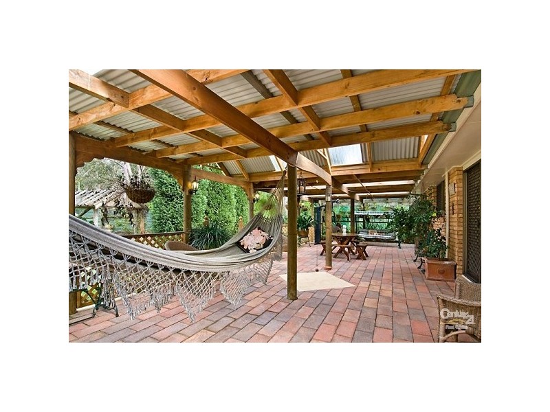 6 Windeyer Close, Medowie NSW 2318