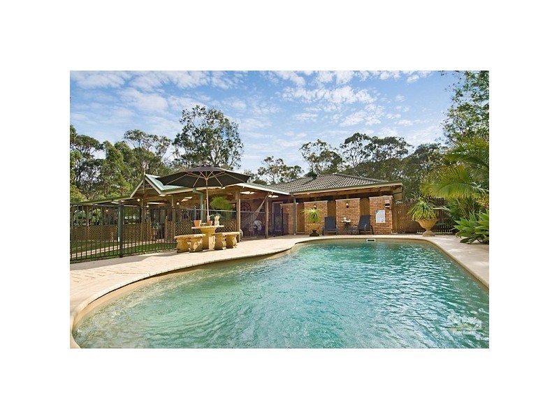 6 Windeyer Close, Medowie NSW 2318