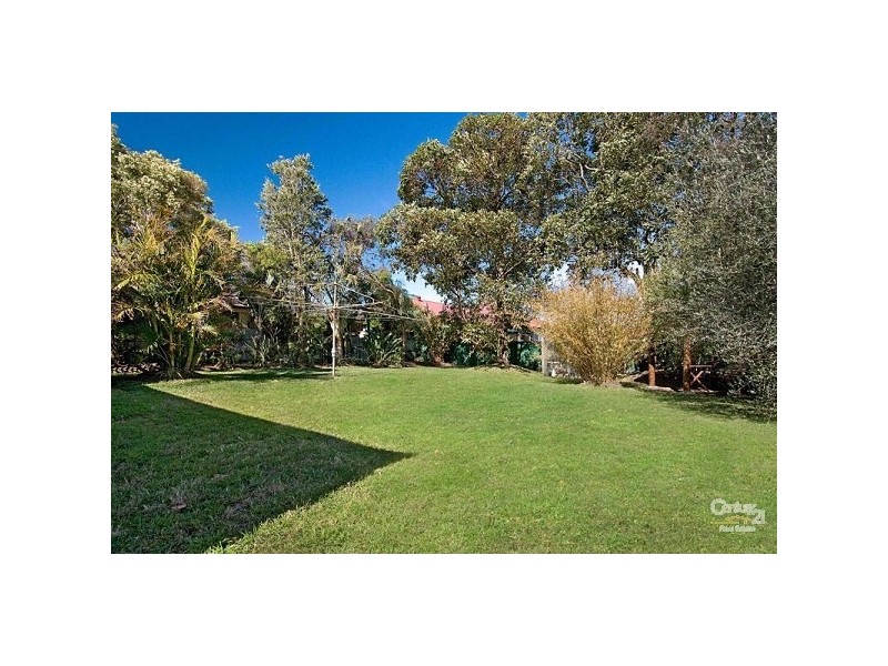 12 Railway Avenue, Thornton NSW 2322