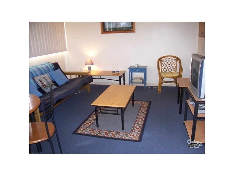 1/4 Mosbri Crescent, Cooks Hill NSW 2300