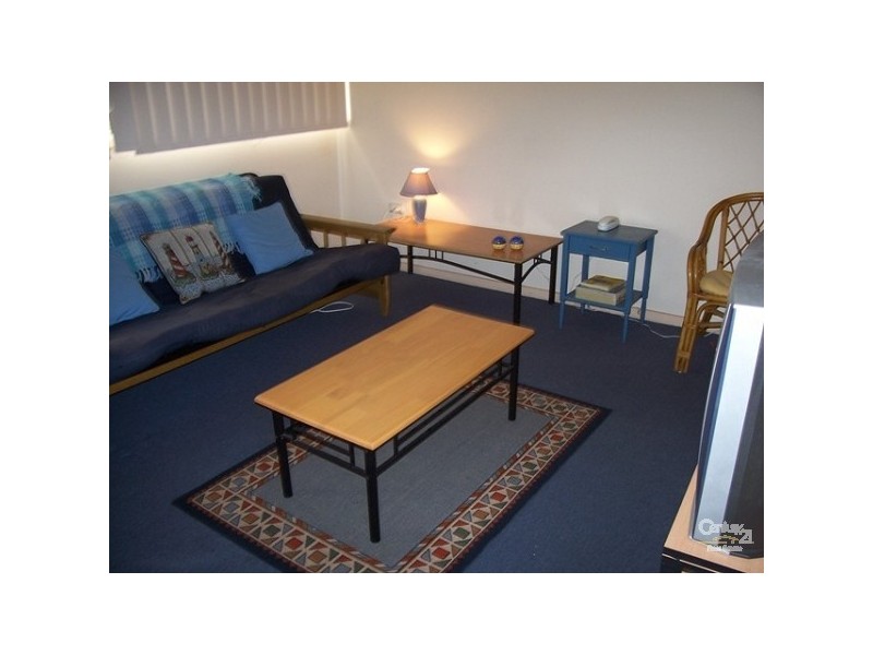 1/4 Mosbri Crescent, Cooks Hill NSW 2300