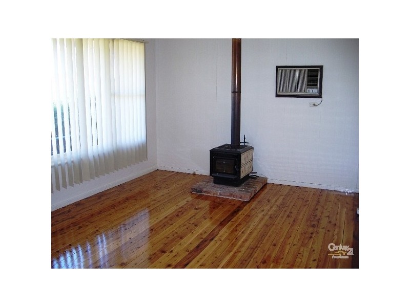 1 Dover Street, Waratah NSW 2298