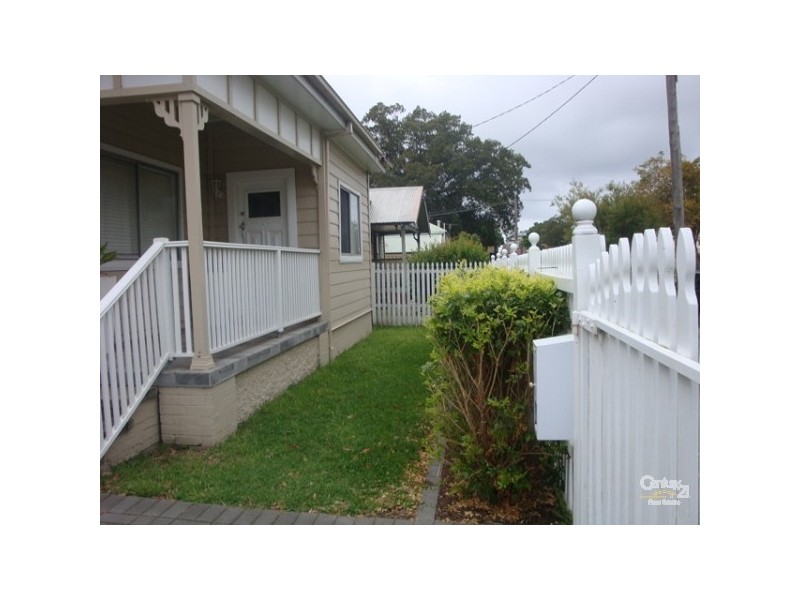 136 Tudor Street, Hamilton NSW 2303