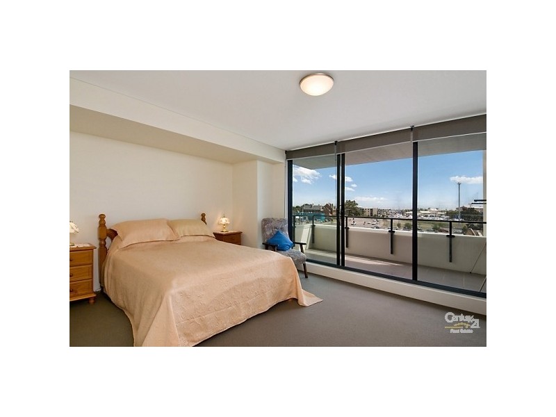 2305/25 Beresford Street, Newcastle West NSW 2302