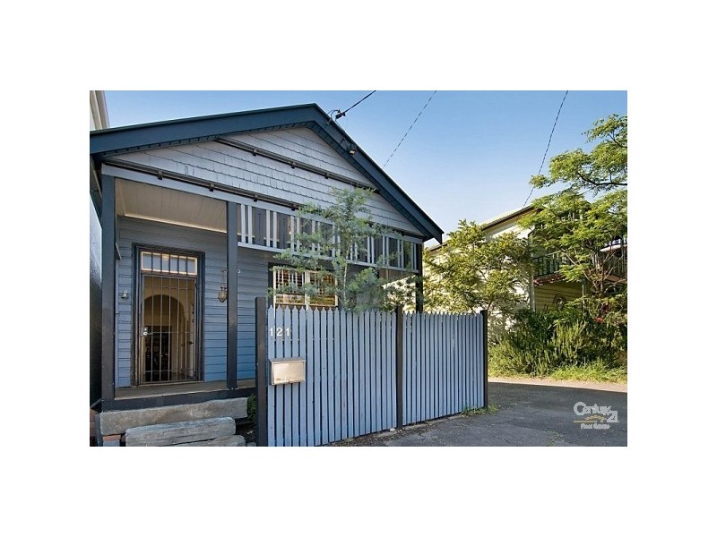 121 Bruce Street, Cooks Hill NSW 2300