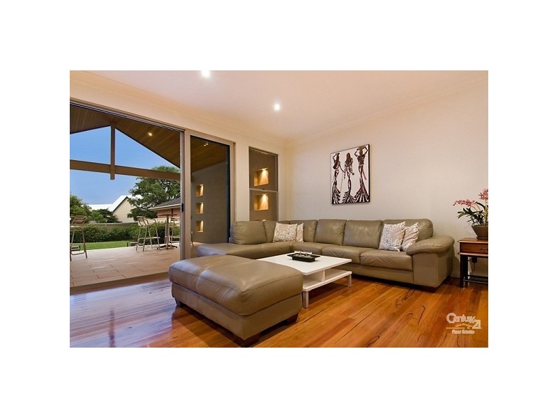 51 Parkway Avenue, Bar Beach NSW 2300