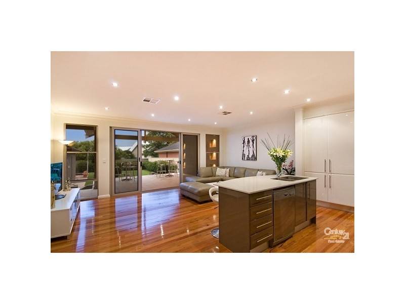 51 Parkway Avenue, Bar Beach NSW 2300