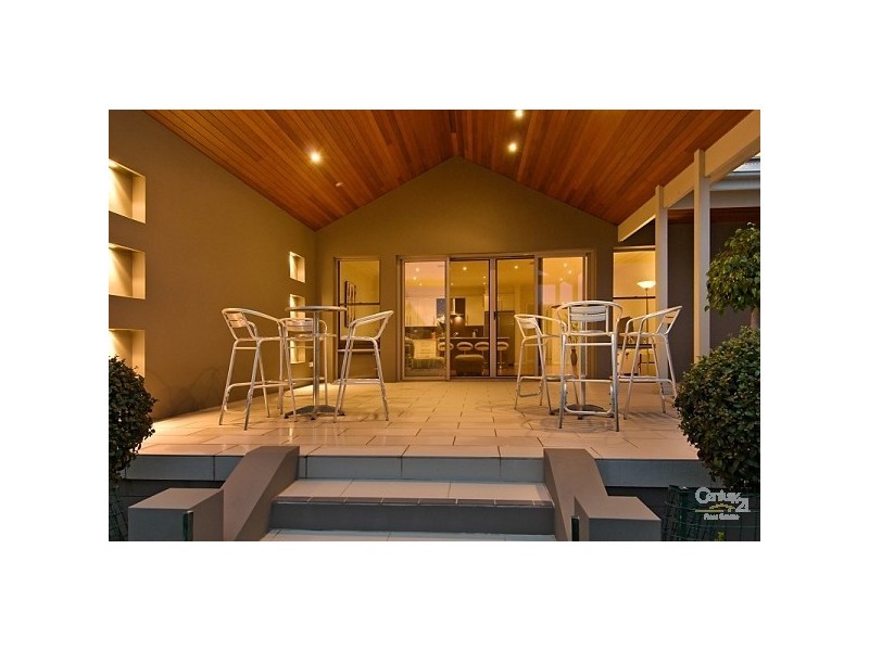 51 Parkway Avenue, Bar Beach NSW 2300