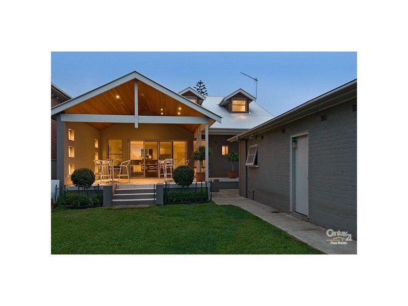 51 Parkway Avenue, Bar Beach NSW 2300