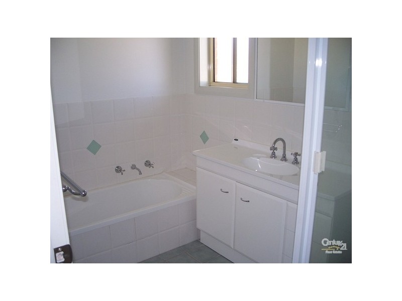 5/118-120 Kings Road, New Lambton NSW 2305