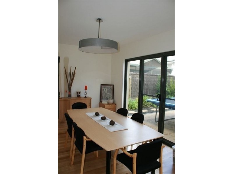 18 Sunningdale Cct, Medowie NSW 2318