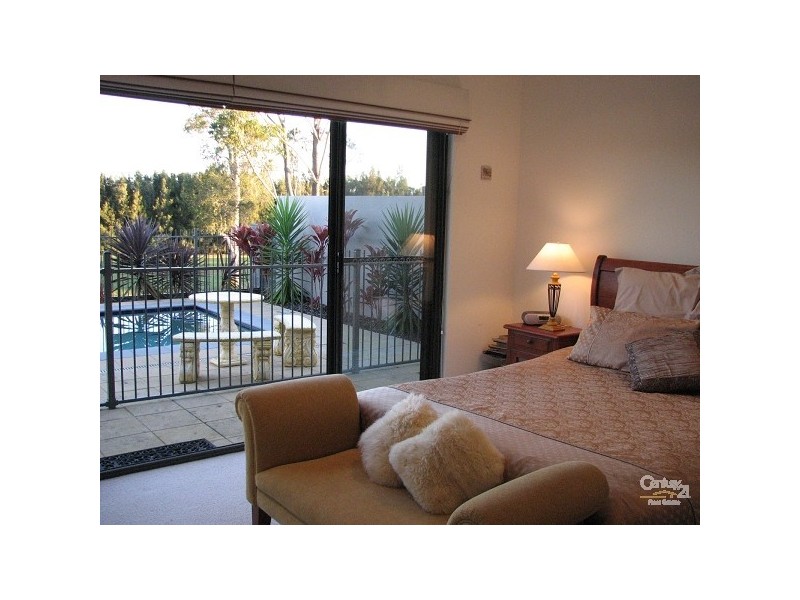 18 Sunningdale Cct, Medowie NSW 2318