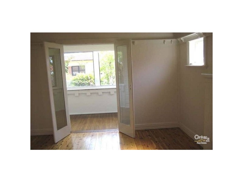 1 Sparke Street, Tighes Hill NSW 2297