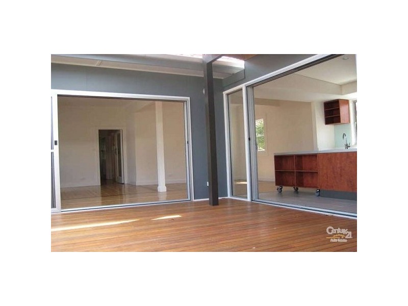 1 Sparke Street, Tighes Hill NSW 2297