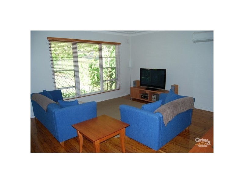 9 Beverley Crescent, New Lambton Heights NSW 2305