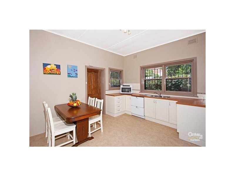 71 Lawson Street, Hamilton NSW 2303