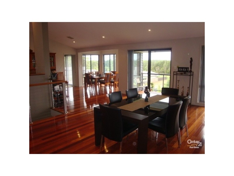 25 Sunningdale Cct, Medowie NSW 2318