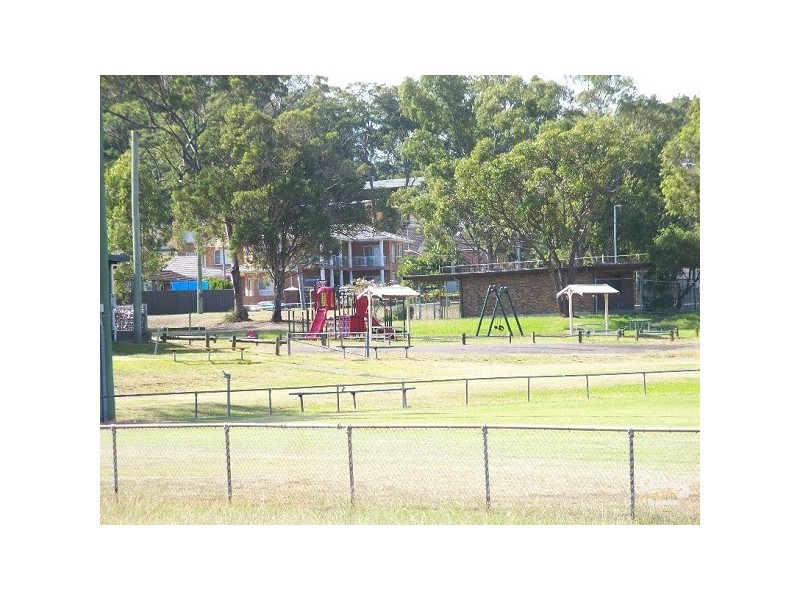16 Park Street, Belmont NSW 2280