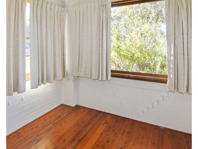 32 Woodstock Street, Mayfield NSW 2304