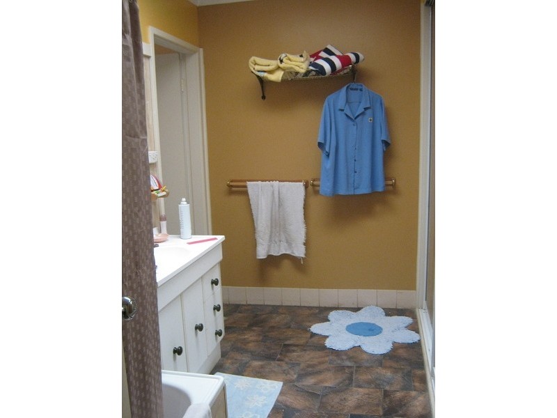 439 Main Road, Glendale NSW 2285